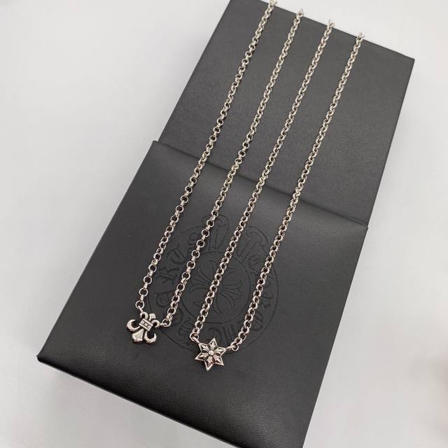 Chrome Heartsclavicle chain DDD