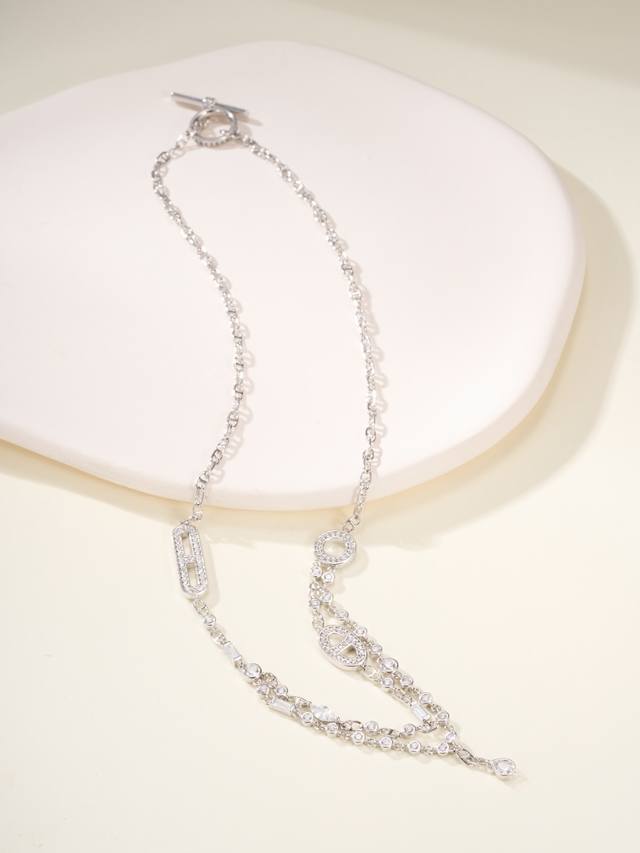 Hermes pony full diamond double-layer necklace, a very unexpected style, unexpec