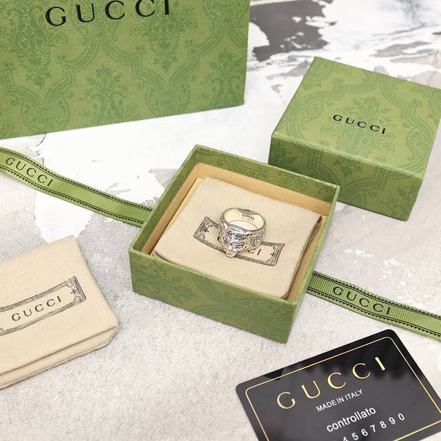 Gucci Gucci Double G Interlocking Narrow Ring Size: 14# 16# 18# 20# 22#24# DDD