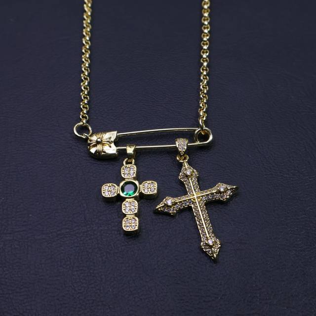 Today's recommendation: Chrome Hearts necklace brooch chain, different patterns