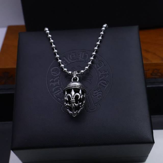 Chrome Hearts Chrome Hearts snake bone necklace is worth buying! The unique oval