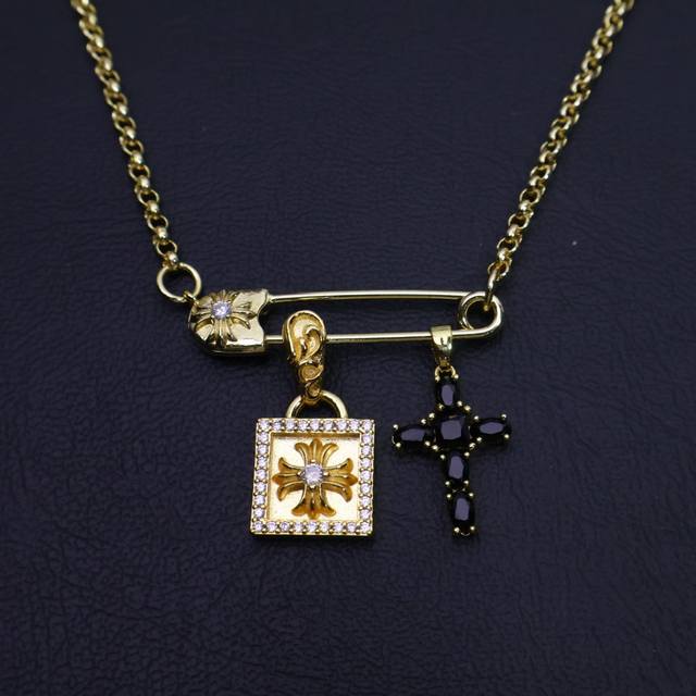 Today's recommendation: Chrome Hearts necklace brooch chain, different patterns