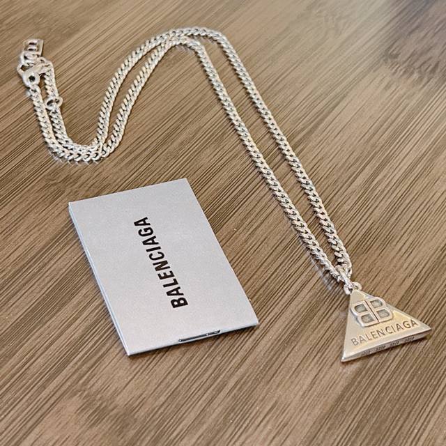 Original goods, new products, Balenciaga necklace, Balenciaga new necklace, cons