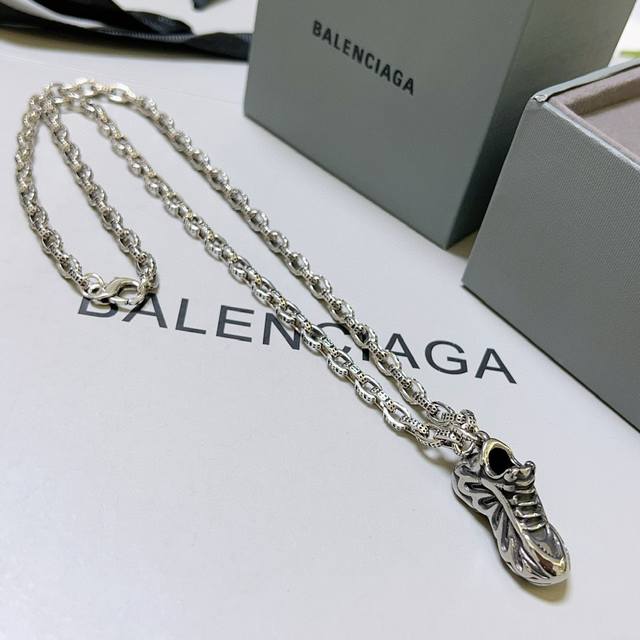 Original goods, new products, Balenciaga necklace, Balenciaga new necklace, cons