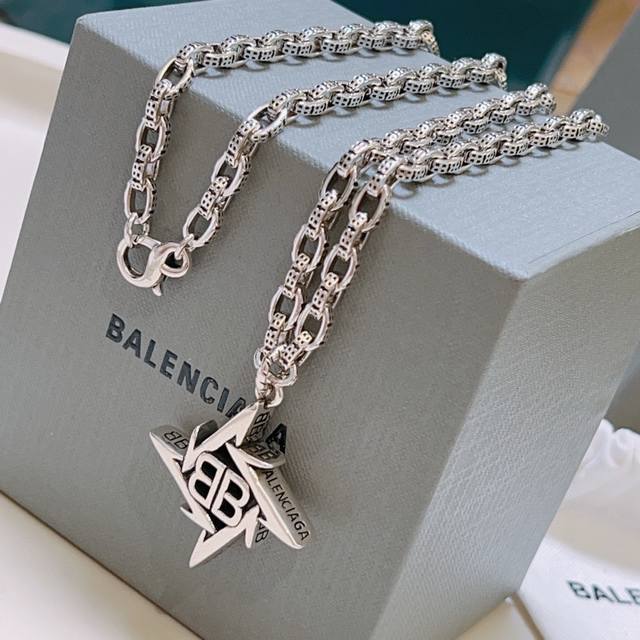 Original goods, new products, Balenciaga necklace, Balenciaga new necklace, cons