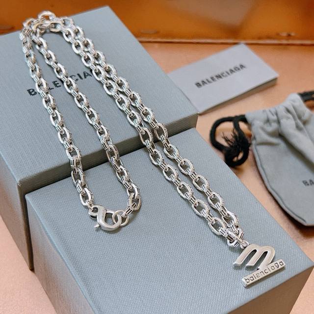 Original goods New product release Balenciaga necklace Balenciaga new necklace c