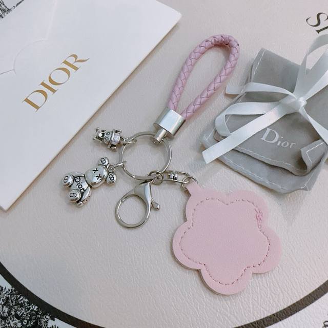 New product release Dior keychain bag buckle latest model bag pendant with highe