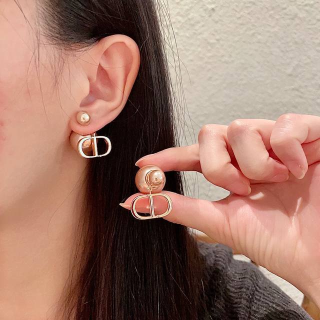 Dior Dior second-hand earrings counter consistent new selection original consist