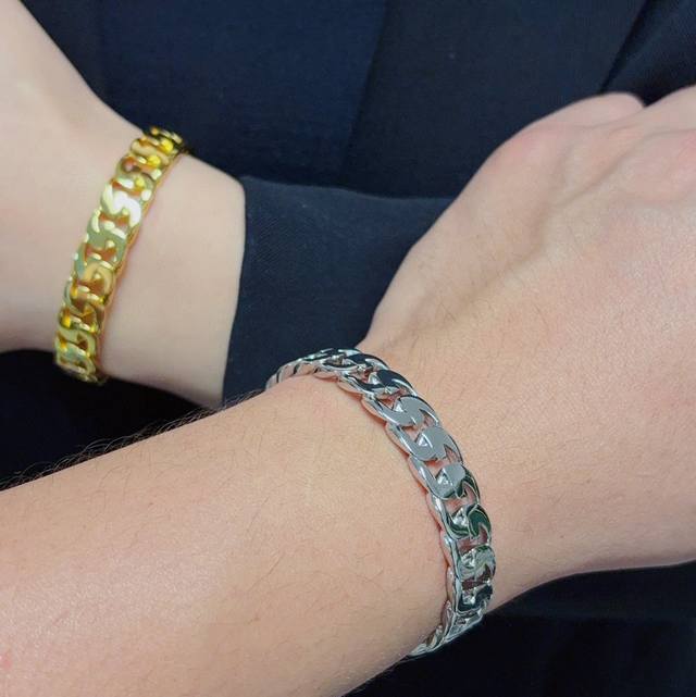 New Givenchy narrow hollow carving unisex bracelet for men and women. The origi