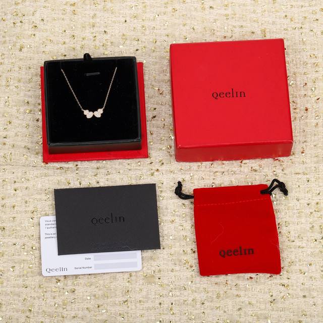 We produce double gourd necklaces, which can be customized with 18K real gold a