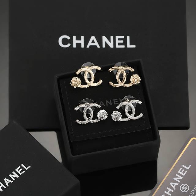 Chanel Xiaoxiang Classic Cc Exquisite earrings High-end custom-made sterling sil
