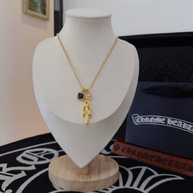 New counter quality Chrome Hearts black square diamond sword necklace, concave