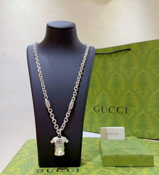 New product release The latest Gucci necklace with a higher grade chain The same