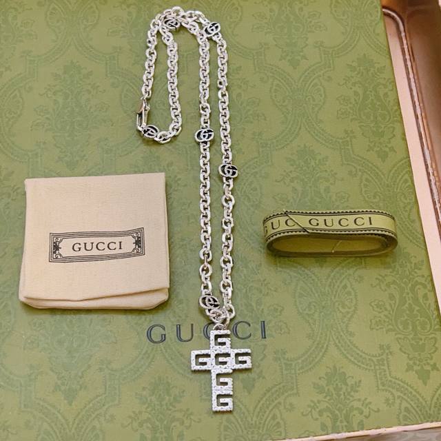 Gucci necklace 2025 latest chain with higher grade, the same style as celebriti