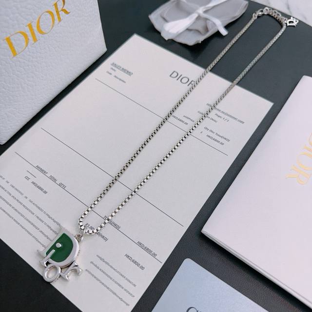 Dior new Dior necklace original goods counter new model open mold retro fashion