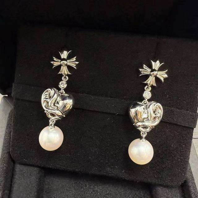 Chrome HeartsXmikimoto co-branded pearl earrings Anglabab same style, the cross