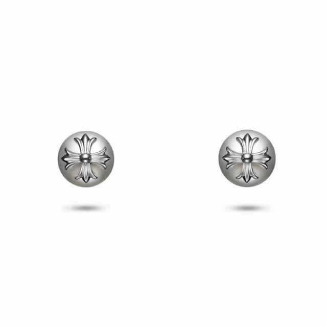Chrome Hearts