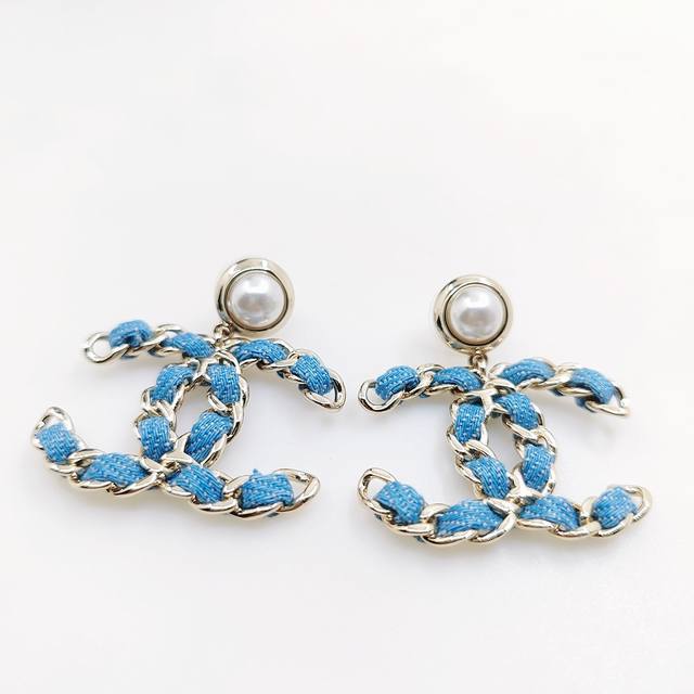 Ch*Nel Latest blue large Cc earrings consistent Zp brass material DDD