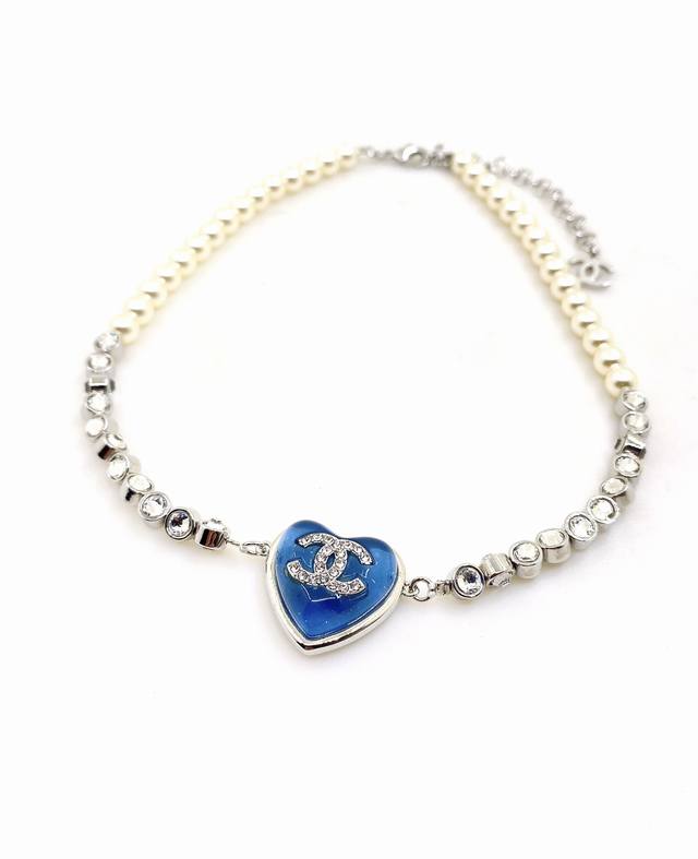 Ch*Nel Latest blue love pearl necklace consistent Zp brass material DDD