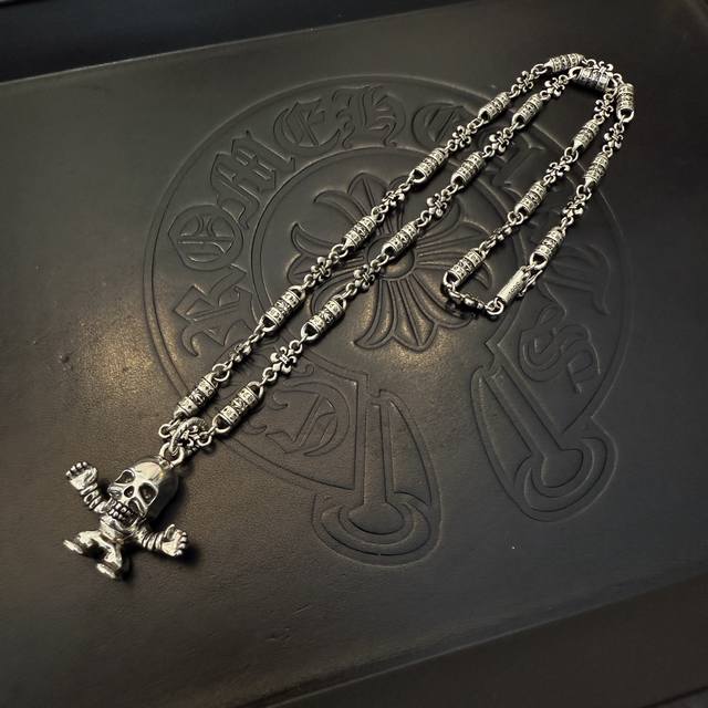 New counter quality Chrome Hearts Chrome Hearts classic retro Scout flower neck