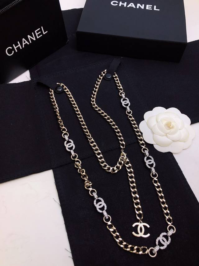 Five-drop Logo rhinestone waist chain fragrance 22S spring and summer new waist
