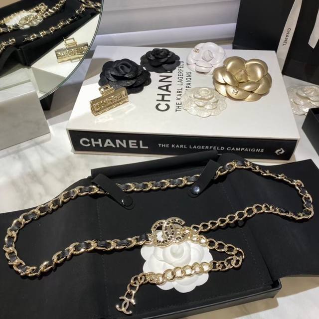 Xiang Double C Multi-purpose Leather Chain This design is absolutely amazing, o