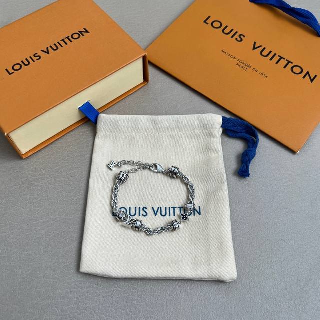 Original Lv bracelet Louis Vuitton Louis Vuitton counter consistent material po