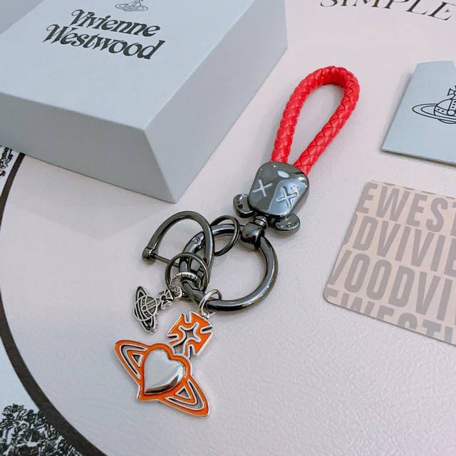 New product release Queen Mother's key chain bag buckle earphone case latest mod