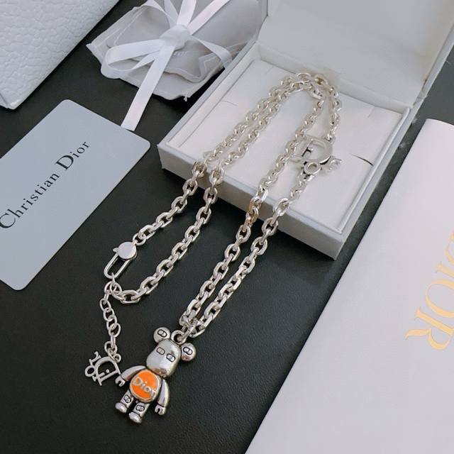 Dior new Dior necklace original goods counter new model open mold retro fashion
