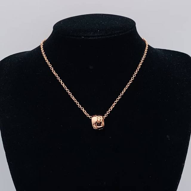 G Home Classic Necklace Double G Letter Retro Necklace Female Brass 2025 New Nec