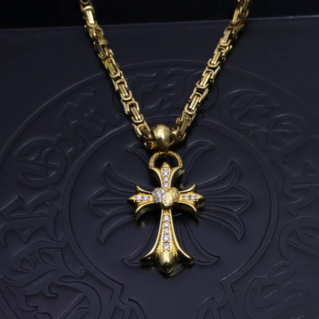 2025 Gift recommendation: Chrome Hearts handmade craftsmanship, classic gold-col