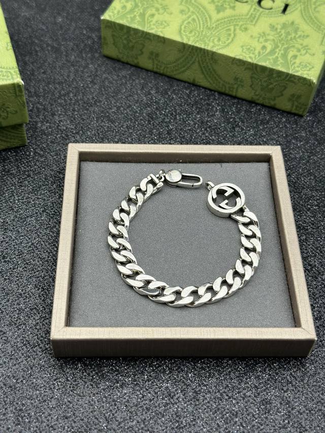 Counter hot sale Factory direct sale counter version Guuc* bracelet DDD
