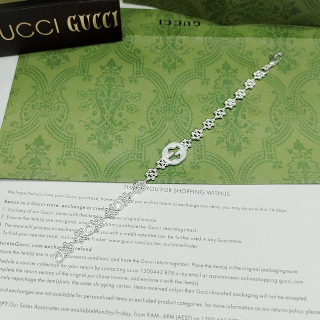 Gucci snowflake chain set double G snowflake necklace double G snowflake bracel