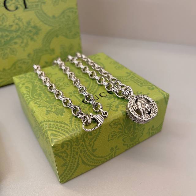 Counter hot sale Factory direct sale counter version Guuc* necklace DDD