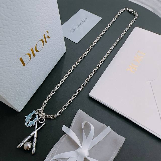 Dior new Dior necklace original goods counter new model open mold retro fashion