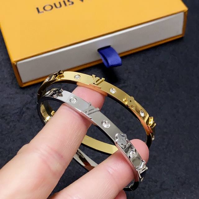 New product original goods Lv letter diamond bracelet Louis Vuitton Louis Vuitt