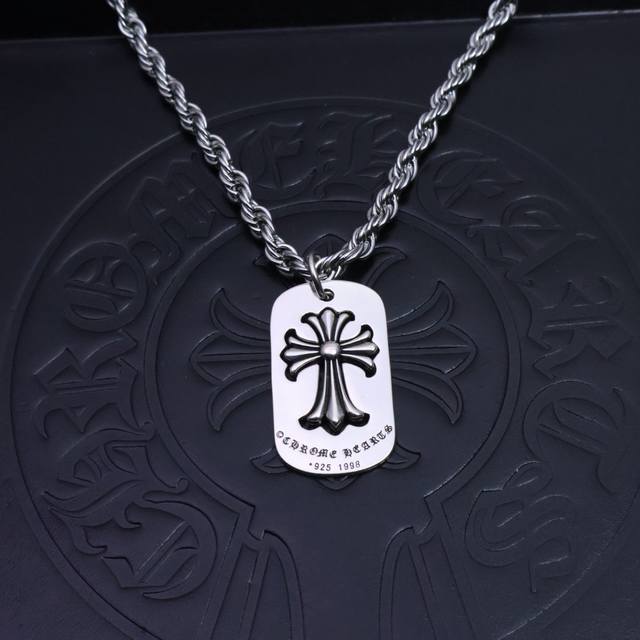 2025 Gift recommendation: Chrome Hearts necklace, twisted chain is so cool. Chro