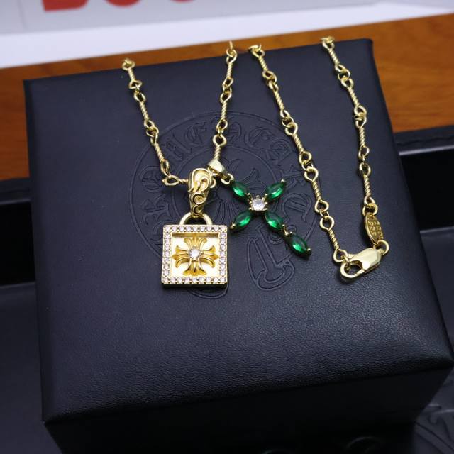 Chrome Hearts necklace, super cool, the latest Chrome Hearts necklace, differen