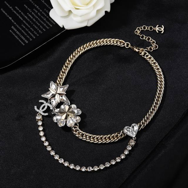 Chanel new necklace counter synchronous new double C precision crafted original