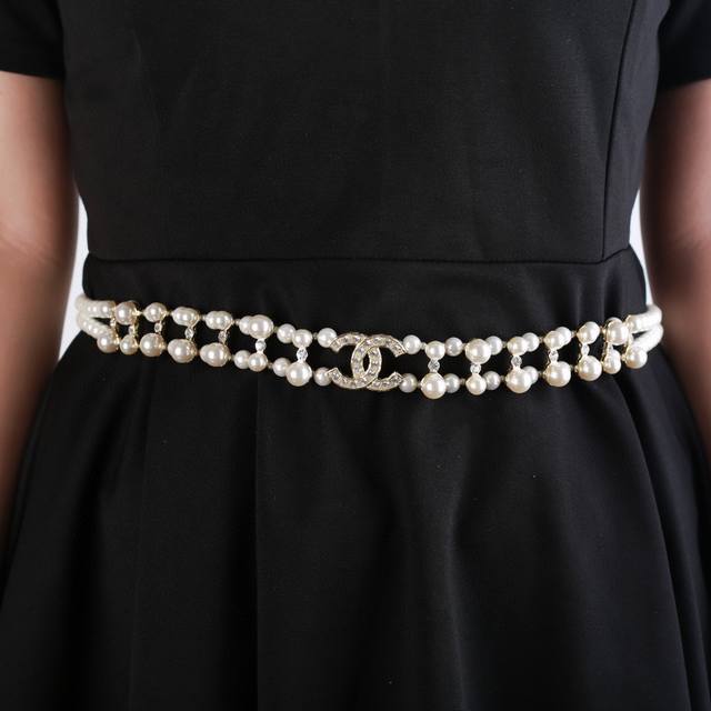 Chanel new waist chain counters are launched simultaneously Double C pearl wais