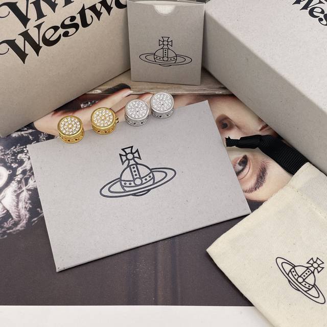 High quality details as shown in the picture Vivienne Westwood baby, what is a