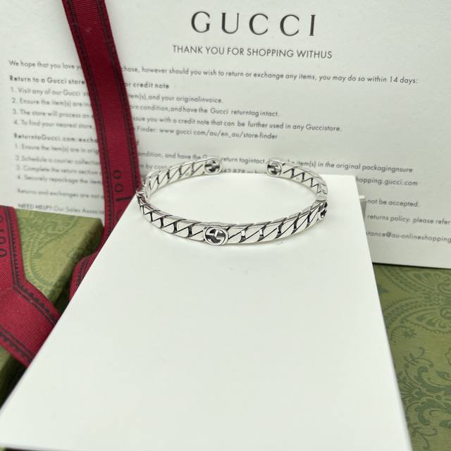 Gucci watch bracelet DDD