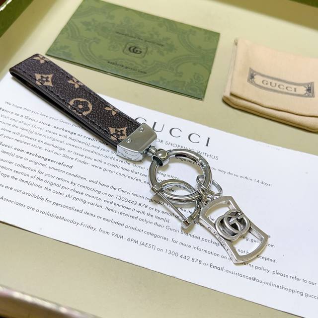 New product release Gucci keychain Gucci bag buckle latest model bag pendant wit