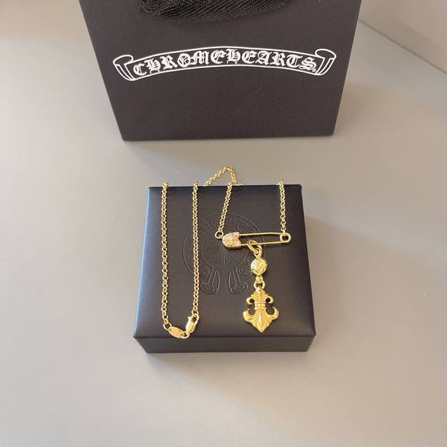 Too cool, the latest Chrome Hearts DDD, no explosion, no release, DDD, direct s