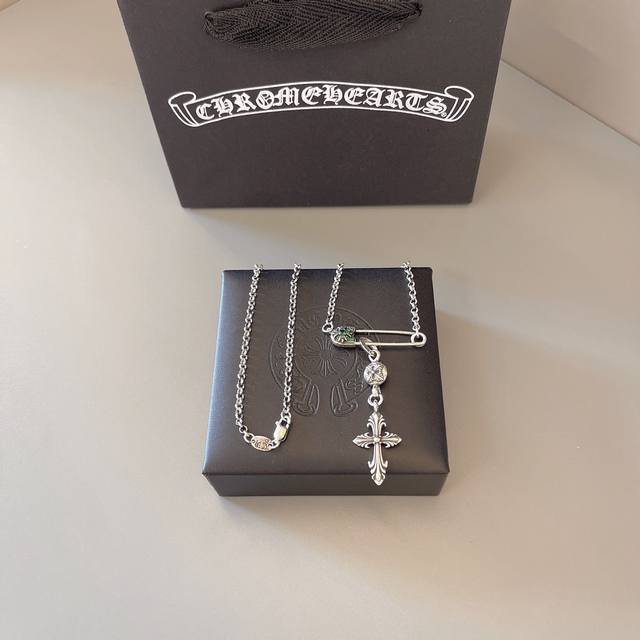 Too cool, the latest Chrome Hearts DDD, no explosion, no release, DDD, direct s