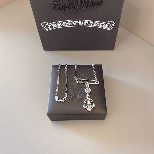 Too cool, the latest Chrome Hearts DDD, no explosion, no release, DDD, direct s