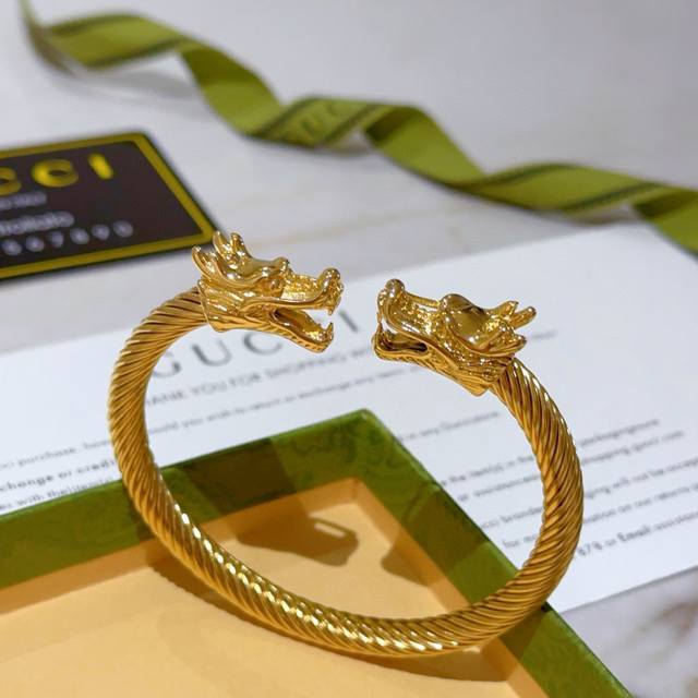 Gucci bracelets are handmade and the latest bracelets are of higher grade. The