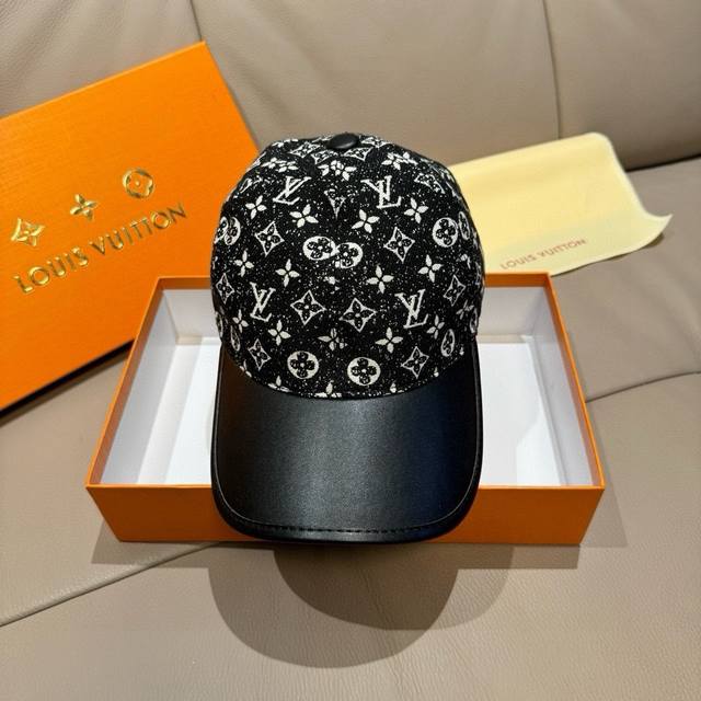 comes with a box cloth bag, Lv Louis Vuitton new original baseball cap, cowhide
