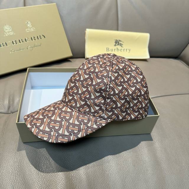 comes with a box cloth bag, Burberry's new baseball cap, authentic mold customiz
