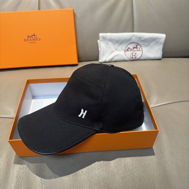 comes with a box cloth bag, Herm